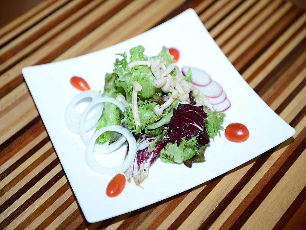 Executive Club At Windsor 호텔 방콕 외부 사진 A salad